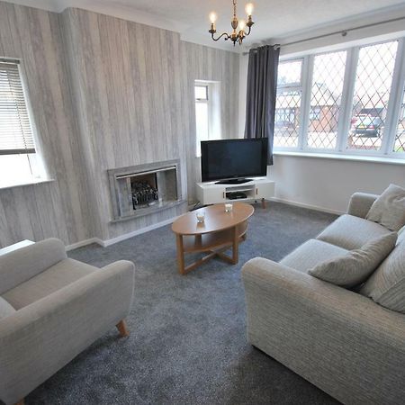 Belle'S Bungalow Cleveleys Exterior foto