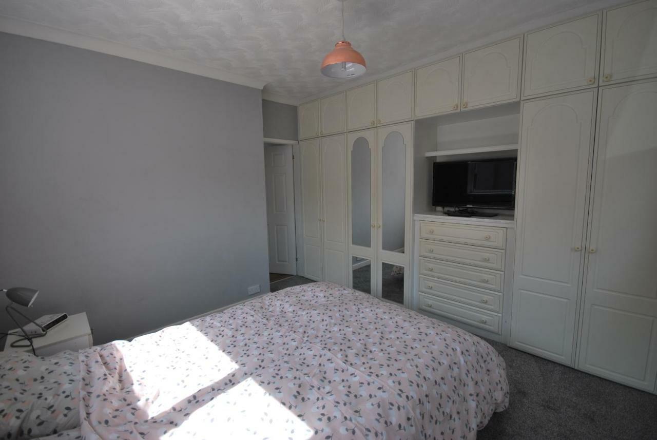 Belle'S Bungalow Cleveleys Exterior foto