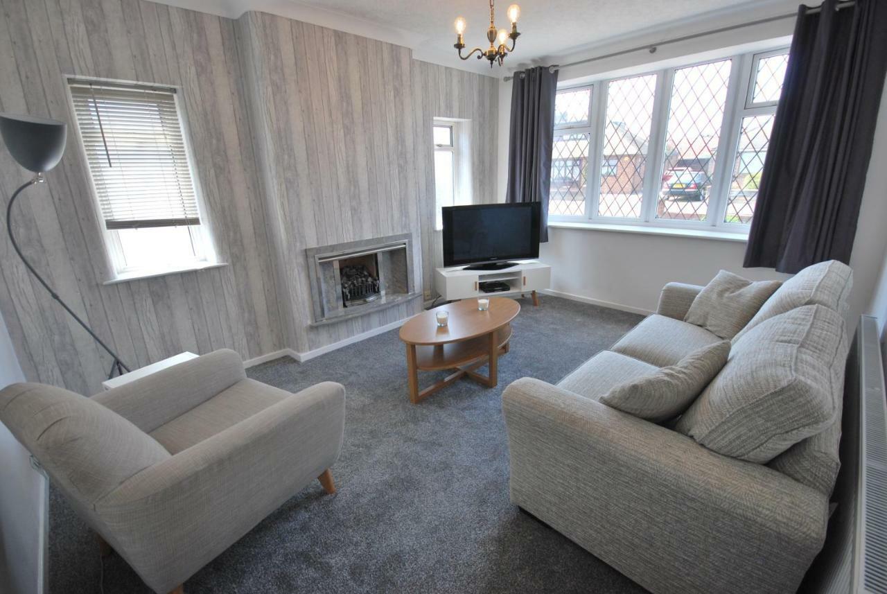 Belle'S Bungalow Cleveleys Exterior foto